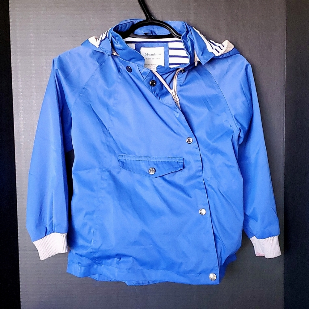 MeanBear Blue and White Kids Raincoat/Rain Jacket - Size 6-7 yrs (130cm)